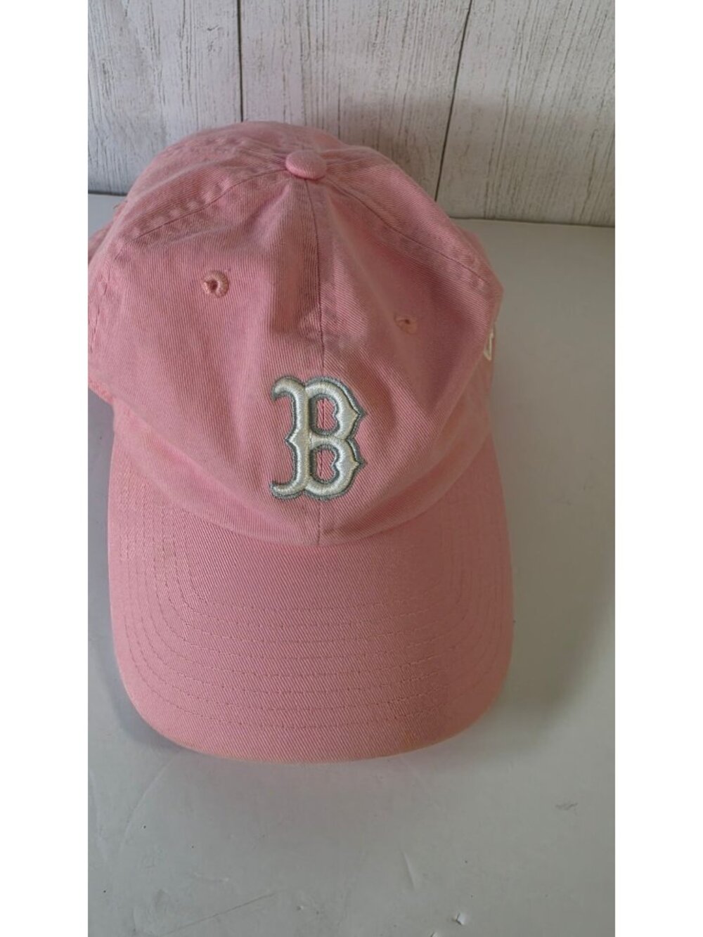NEW ERA BOSTON RED SOX 47 CLEAN UP HAT PINK WOMEN’S ADJUSTABLE BASEBALL CAP DAD